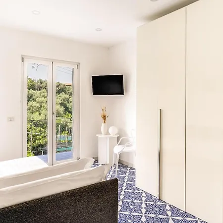 Nenni Apartment Sorrent